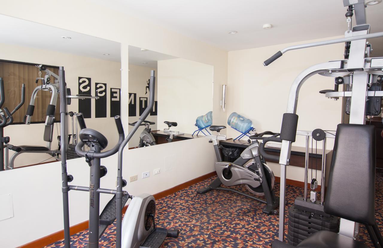 Socialtel Quito Otel Dış mekan fotoğraf